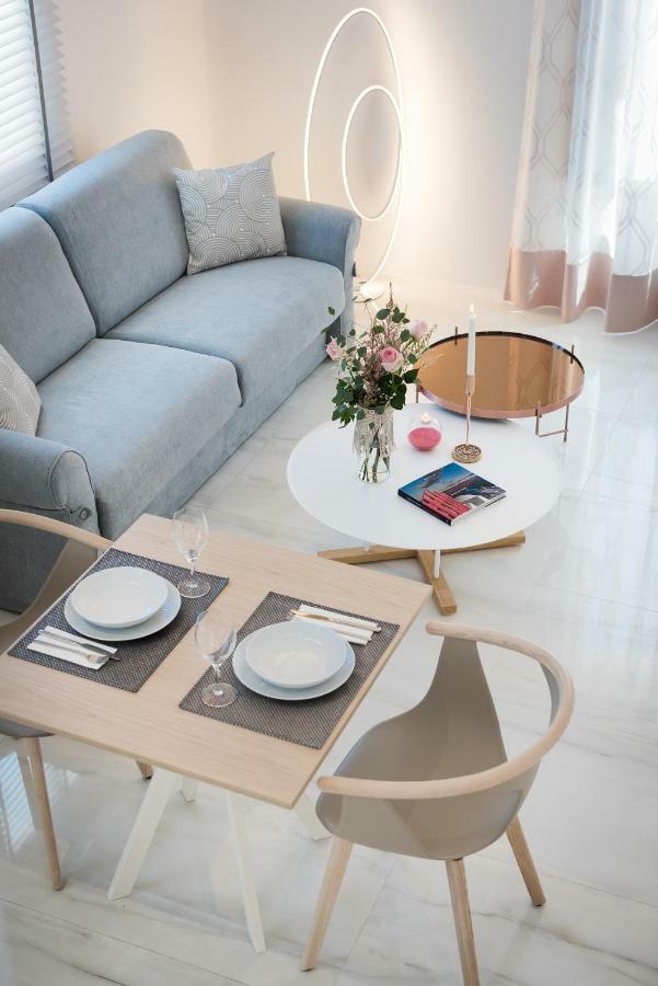 Emfasis Luxury Villa Fira  Luaran gambar